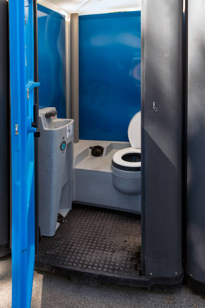 Affordable portable toilet rental in Deerfield, WI